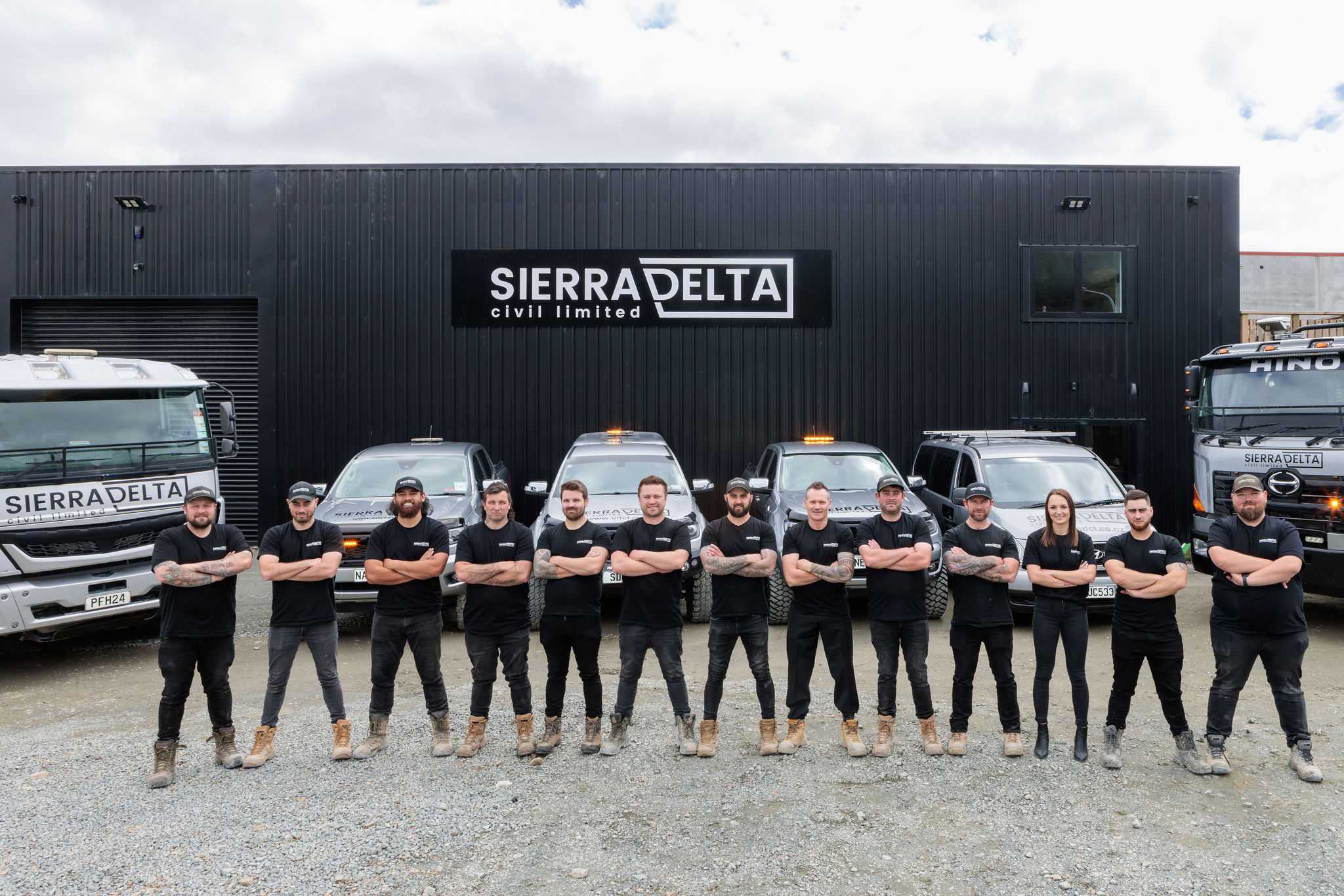 Sierra Delta team and machinery
